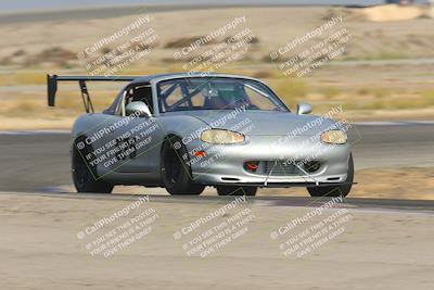 media/Sep-20-2025-Extreme Speed (Sat) [[1fcc23683c]]/Red (Advanced)/Session 1 (Sunset)/